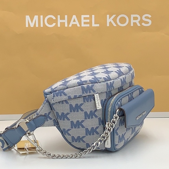MICHAEL KORS Maisie Large Logo 2-in-1 Sling Waist Fanny Pack Crossbody  Denim/si - Picture 6 of 15